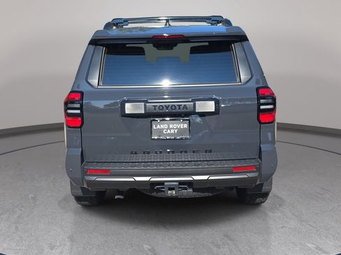 Used 2025 Toyota 4Runner TRD Sport Premium AWD/4WD image 6