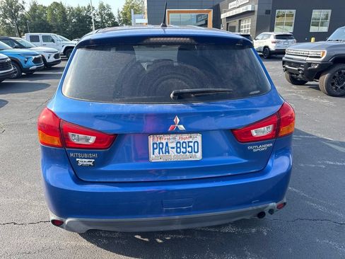 Used 2016 Mitsubishi Outlander Sport ES AWD/4WD image 6