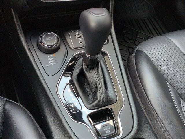 Used 2023 Jeep Cherokee Altitude Lux AWD/4WD image 19