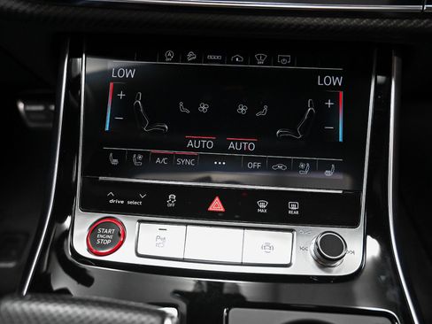 Used 2021 Audi RS Q8 w/ Carbon Optic Package AWD/4WD image 27