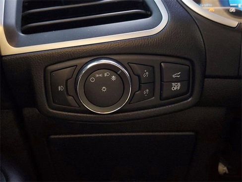 Used 2020 Ford Edge ST-Line image 27