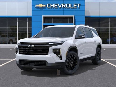 New 2026 Chevrolet Traverse LT w/ Midnight/Sport Edition AWD/4WD image 6