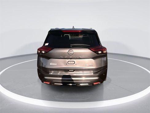 Certified 2023 Nissan Rogue SL w/ SL Premium Package image 7