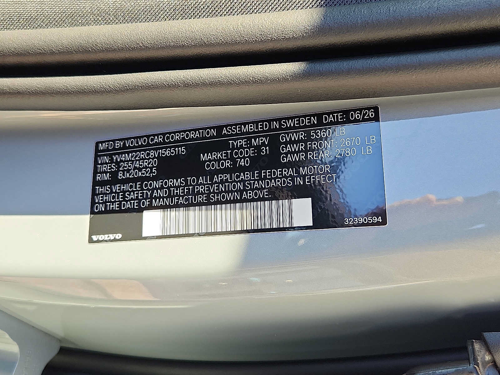 Used 2027 Volvo XC60 B5 Plus AWD/4WD image 26