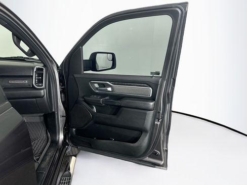 Used 2020 RAM 1500 Big Horn AWD/4WD image 29