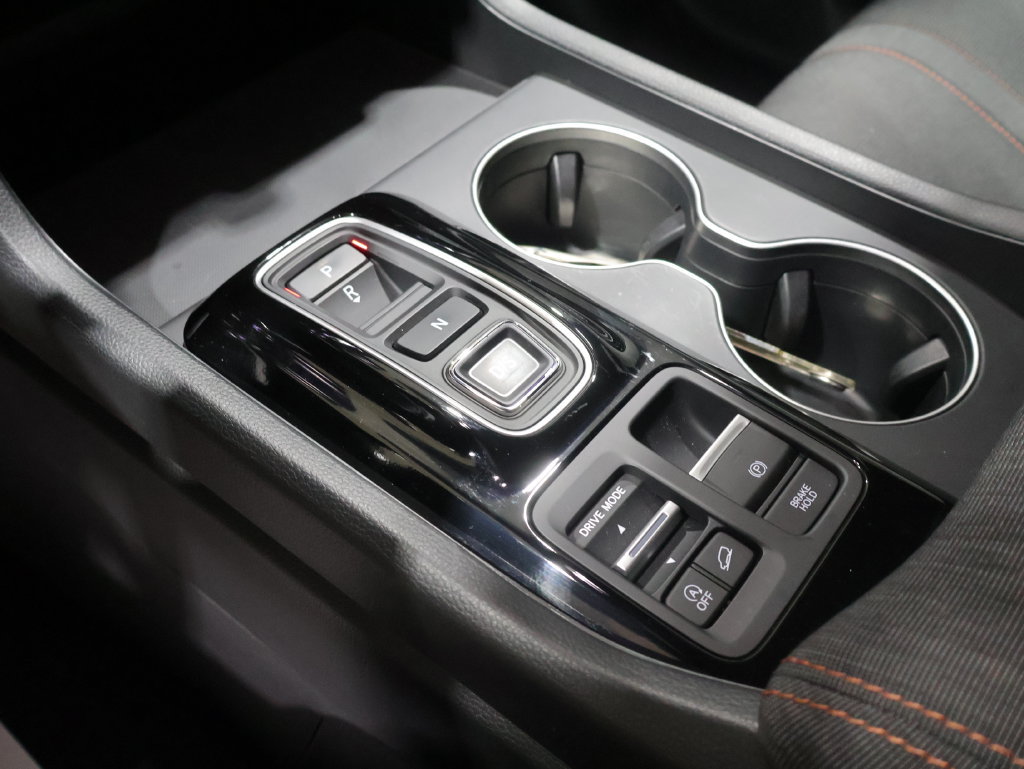 Used 2025 Honda Pilot Sport image 29