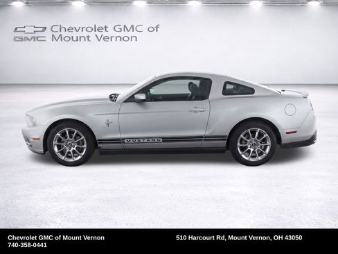 Used 2010 Ford Mustang Premium RWD image 33
