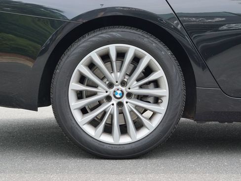 Used 2023 BMW 530i xDrive w/ Executive Package AWD/4WD image 14