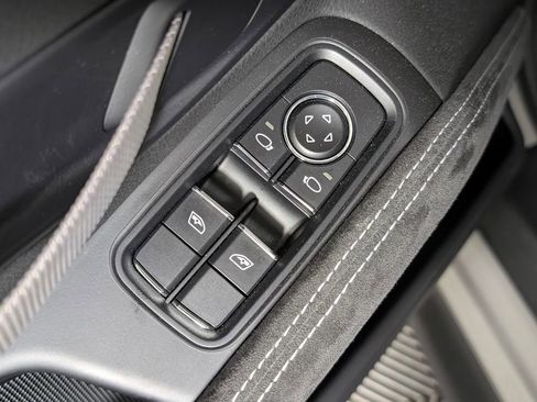 Certified 2019 Porsche 911 GT3 RS image 31