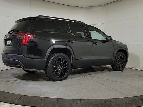 Used 2023 GMC Acadia SLE w/ Driver Convenience Package image 6