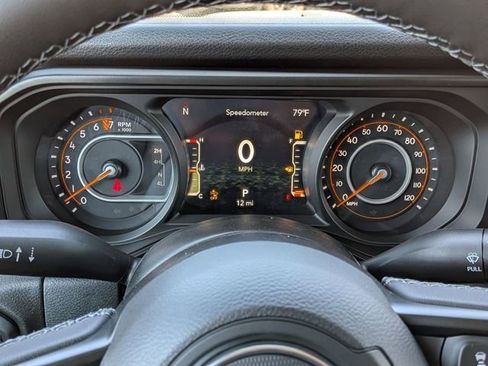 New 2026 Jeep Gladiator Willys AWD/4WD image 25