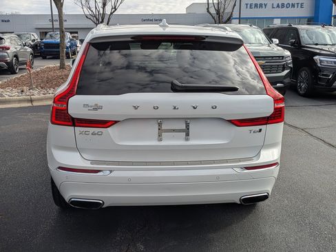 Used 2021 Volvo XC60 T6 Inscription w/ Protection Package Premier image 14