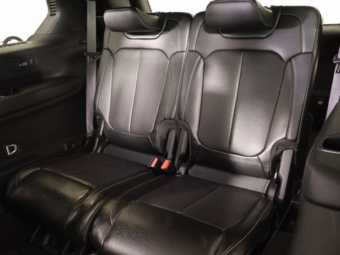 Used 2024 Jeep Grand Cherokee L Limited w/ Luxury Tech Group II image 14