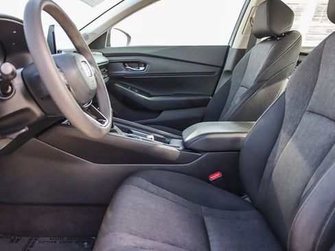 Certified 2025 Honda Accord SE image 20