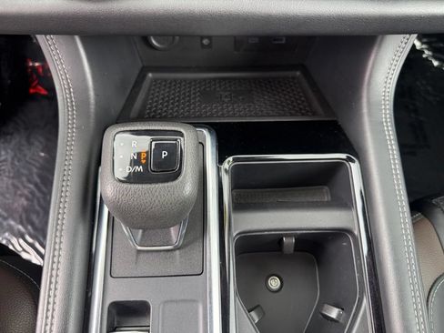 Used 2023 Nissan Pathfinder Platinum AWD/4WD image 33