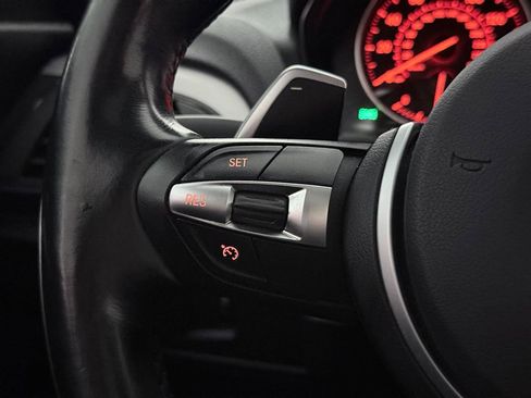 Used 2016 BMW M235i Coupe image 38