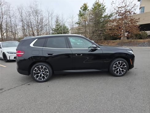 New 2026 BMW X3 xDrive30 w/ Convenience Package AWD/4WD image 2