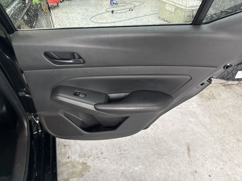 Used 2024 Nissan Altima 2.5 S FWD image 32