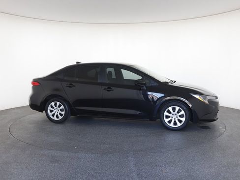 Used 2023 Toyota Corolla LE image 13