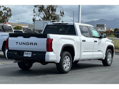 New 2025 Toyota Tundra SR5 image 4
