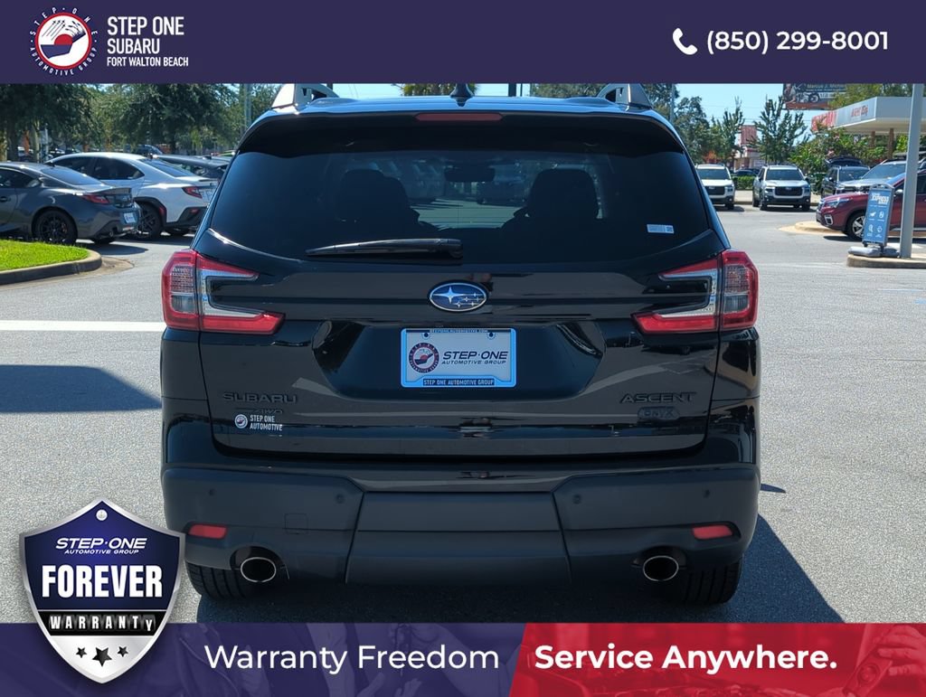 Used 2023 Subaru Ascent Onyx Edition AWD/4WD image 6