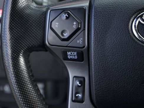 Used 2021 Toyota Tacoma TRD Sport RWD image 21