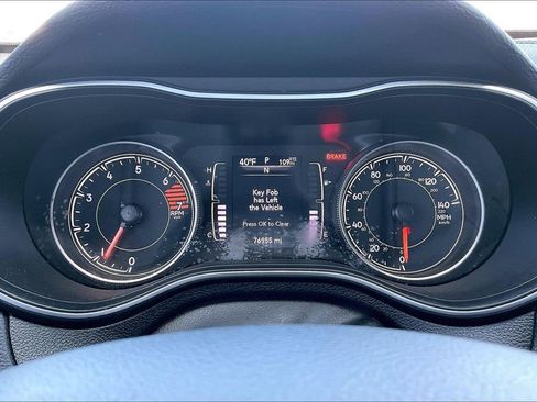 Used 2020 Jeep Cherokee Latitude Plus image 12