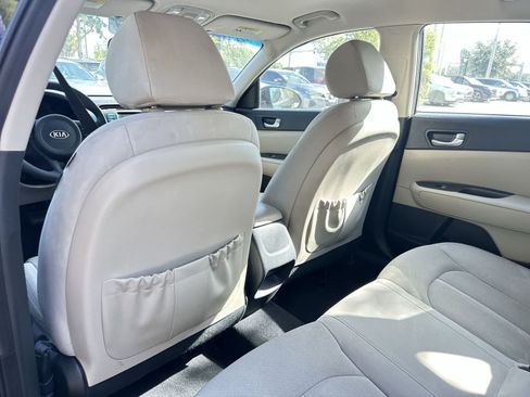 Used 2016 Kia Optima LX FWD image 14