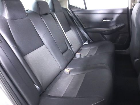 Used 2021 Nissan Sentra SV FWD image 34
