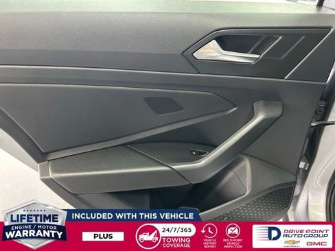 Used 2024 Volkswagen Jetta SE image 21