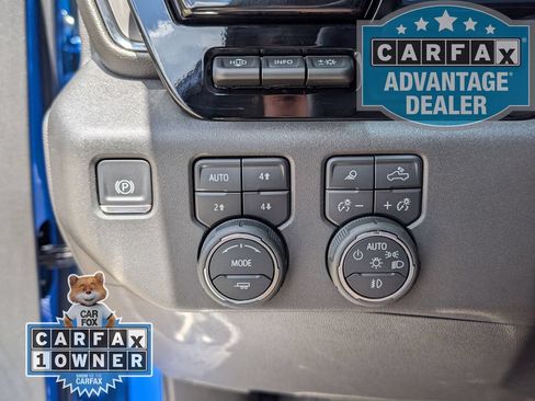 Used 2025 Chevrolet Silverado 1500 ZR2 w/ Technology Package AWD/4WD image 17