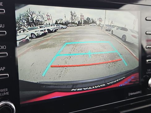 Used 2020 Toyota C-HR XLE image 22