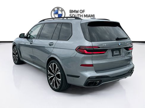 Used 2025 BMW X7 M60i AWD/4WD image 5