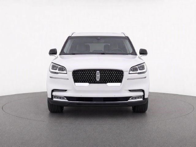 Used 2020 Lincoln Aviator Reserve w/ Equipment Group 202A AWD/4WD image 8
