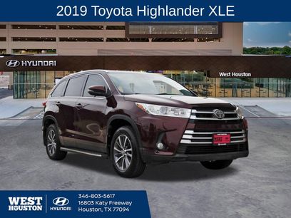 Used 2019 Toyota Highlander XLE