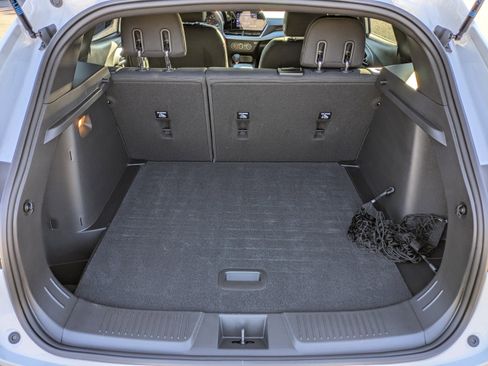 Used 2024 Chevrolet Trax RS image 13