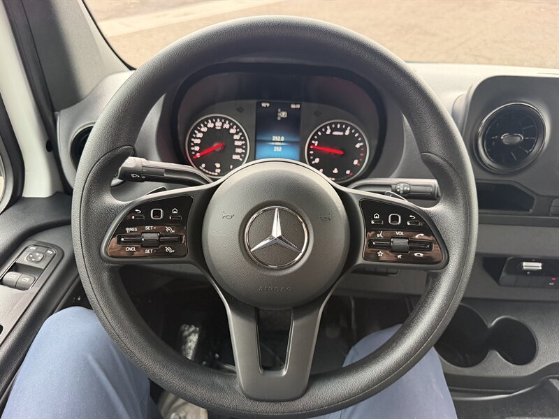 Used 2024 Mercedes-Benz Sprinter 3500 image 12