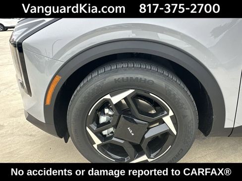 Certified 2026 Kia Sportage EX w/ EX Panorama Roof Package image 20