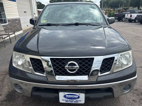 Used 2011 Nissan Frontier SV AWD/4WD image 15