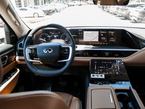 New 2026 INFINITI QX80 Luxe AWD/4WD image 26