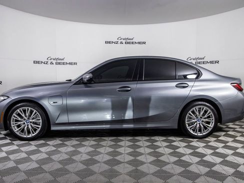 Used 2023 BMW 330e w/ Premium Package image 11
