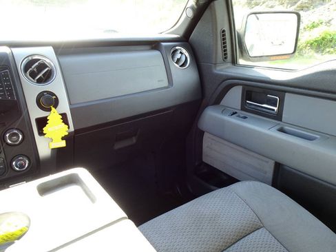 Used 2013 Ford F150 XLT w/ Luxury Equipment Group AWD/4WD image 22