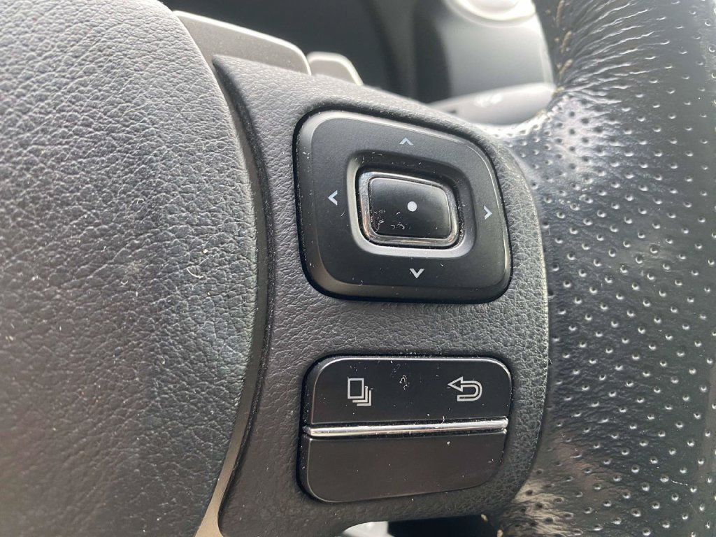 Used 2016 Lexus RC 200t RWD image 20