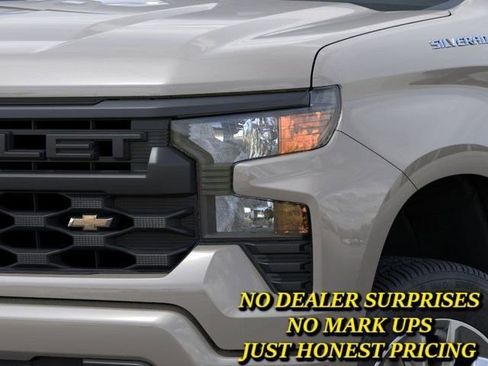 New 2026 Chevrolet Silverado 1500 Custom RWD image 10