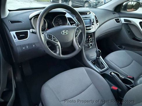 Used 2015 Hyundai Elantra SE w/ Option Group 02 image 13