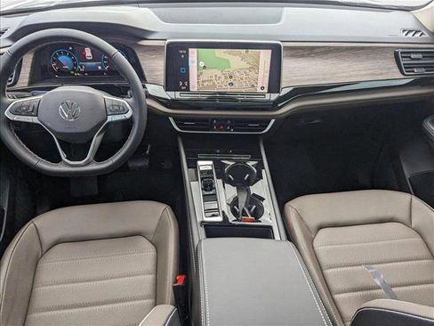 New 2025 Volkswagen Atlas SEL image 15