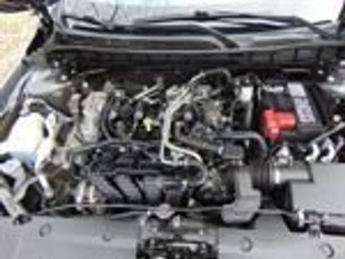 Used 2024 Nissan Altima 2.5 SV image 19