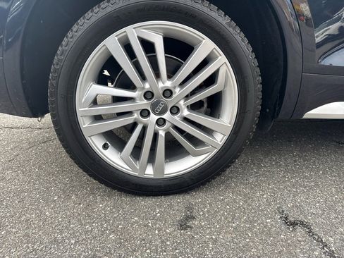 Used 2018 Audi Q5 2.0T Premium Plus w/ Premium Plus Package image 19
