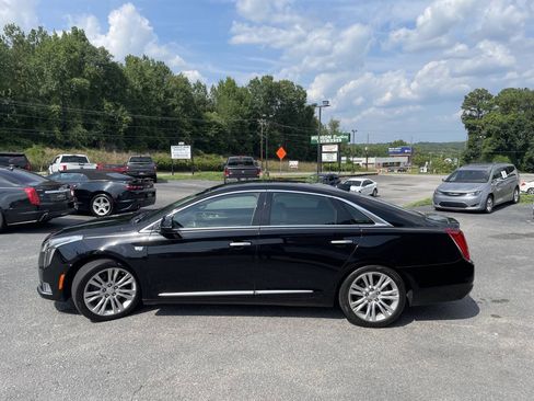 Used 2019 Cadillac XTS Luxury FWD image 4