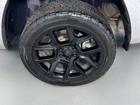 Used 2020 RAM 1500 Laramie image 23